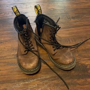 Kids Dr. Martens